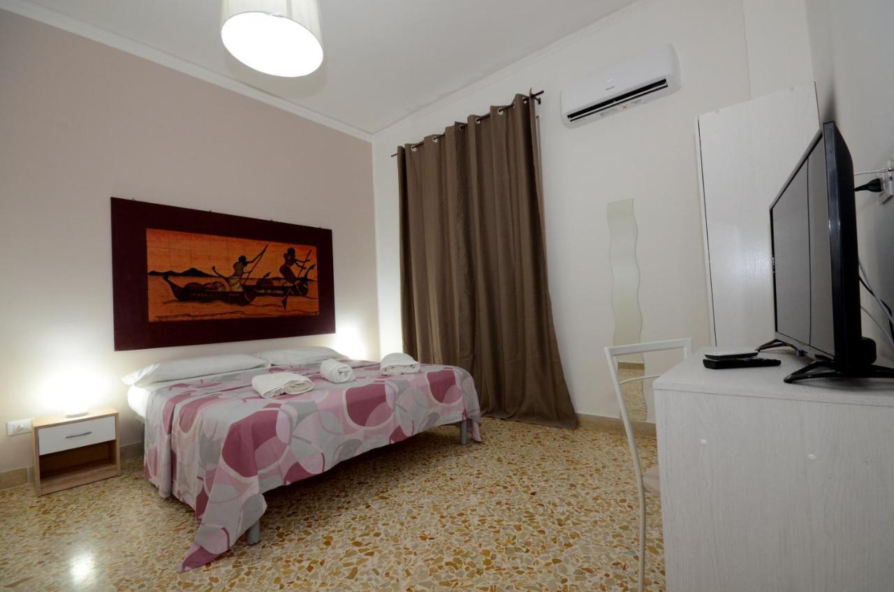 مبيت وإفطار باليرمو La Casa Del Moro - Al Politeama المظهر الخارجي الصورة