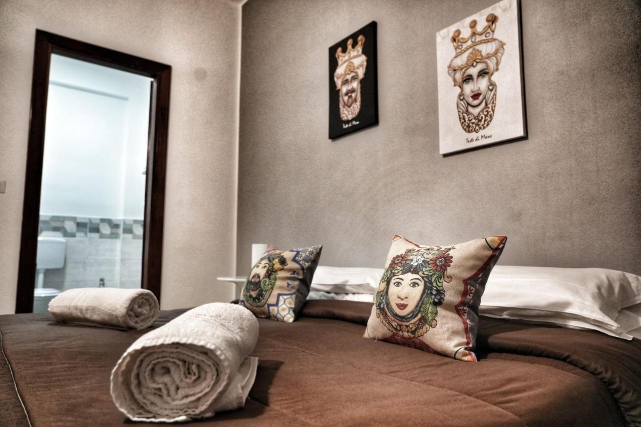 مبيت وإفطار باليرمو La Casa Del Moro - Al Politeama المظهر الخارجي الصورة